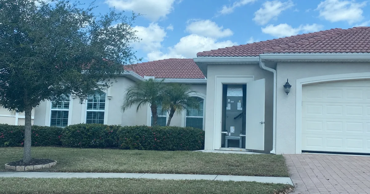 air duct cleaning in Estero, FL